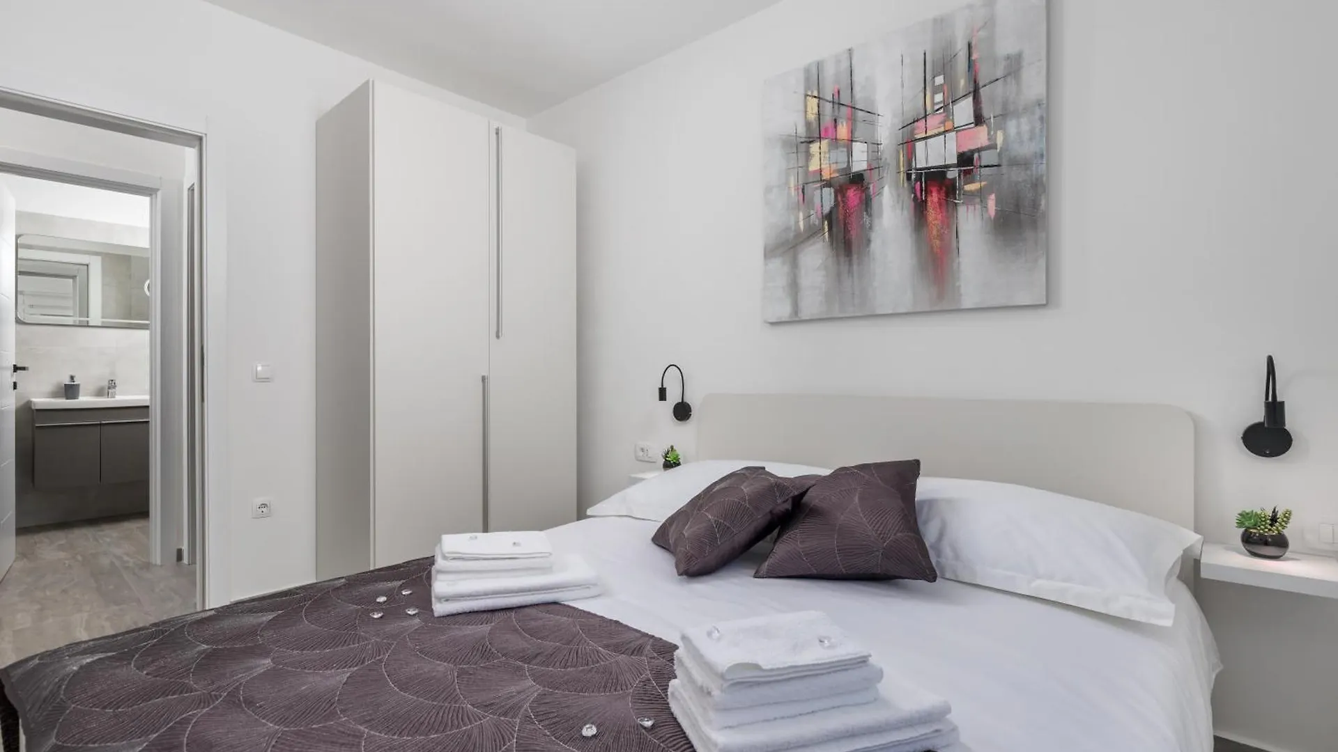 Apartman Meri With Garden Cizici 0*,